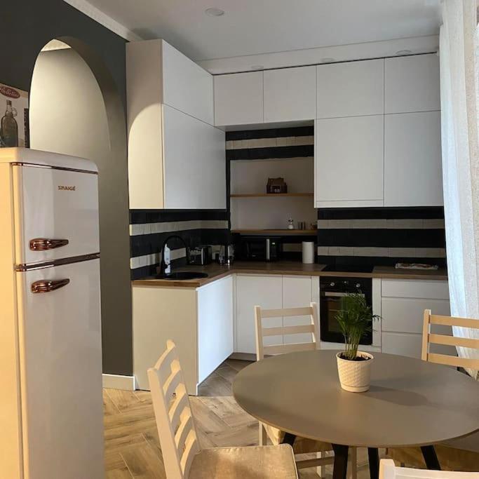 Appartamento Angelu Willos Apartamentai Vilnius Esterno foto